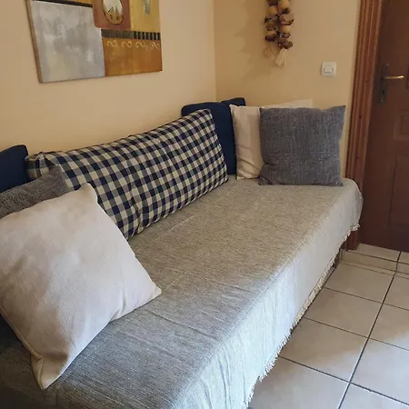 Guest house Semeli *